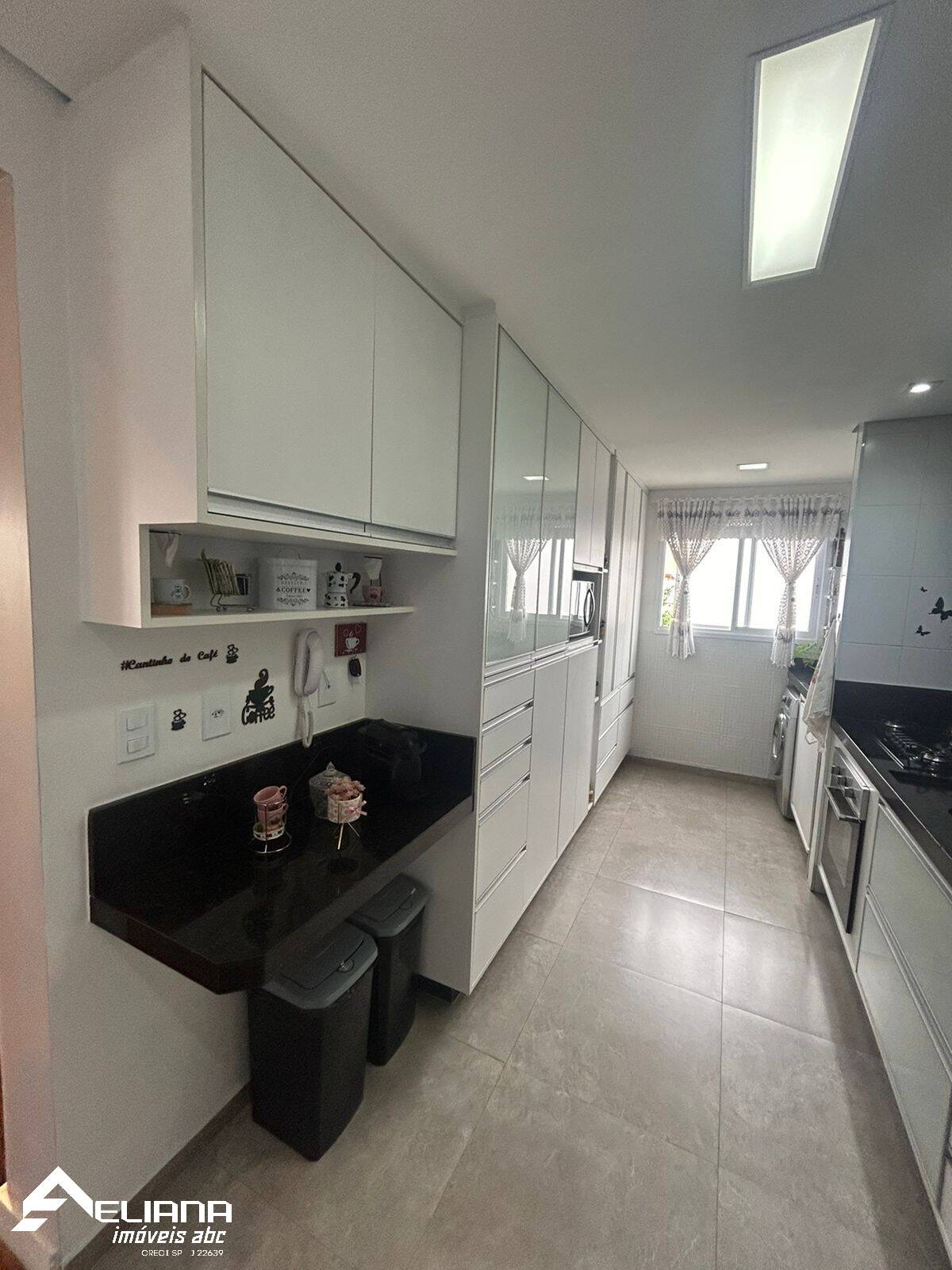 Apartamento à venda com 2 quartos, 76m² - Foto 37