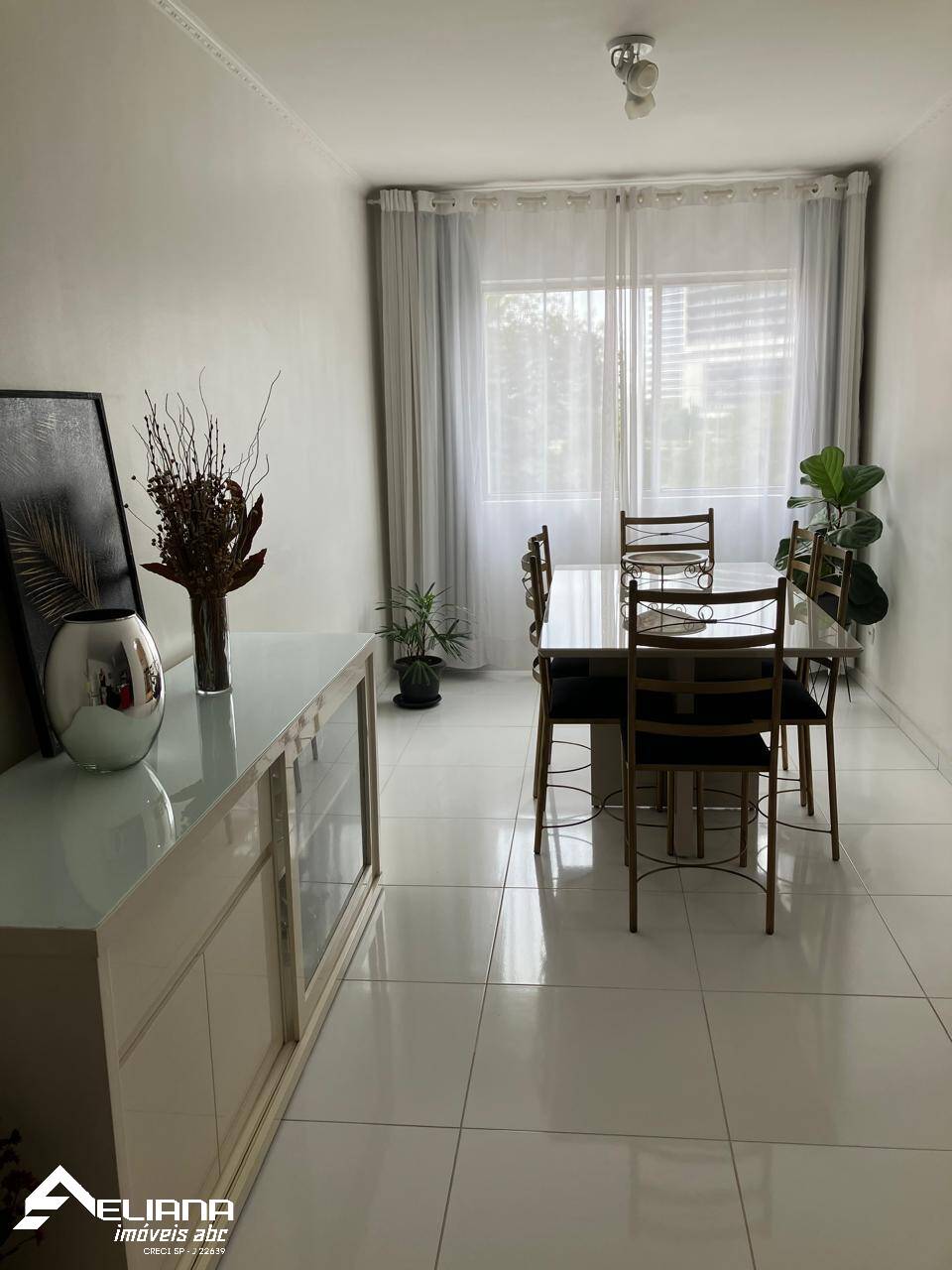 Apartamento à venda com 3 quartos, 78m² - Foto 1