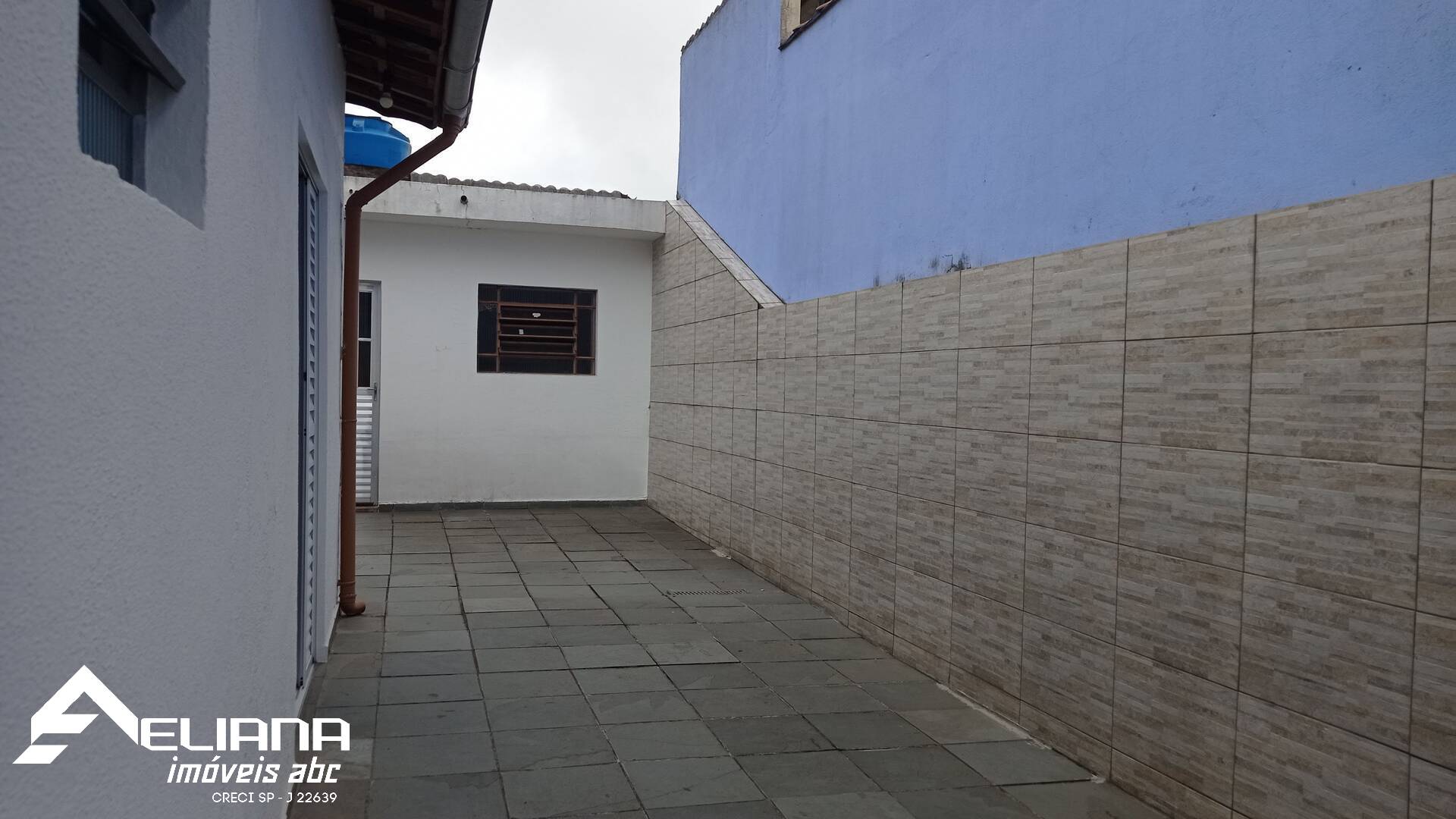 Casa para alugar com 2 quartos, 117m² - Foto 22