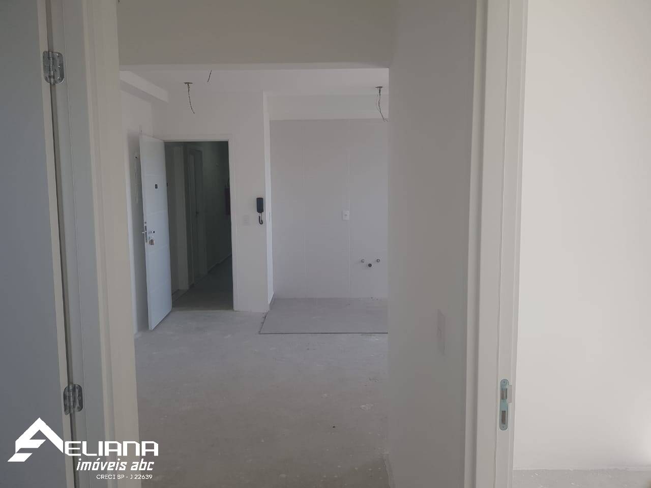 Apartamento à venda com 2 quartos, 58m² - Foto 8