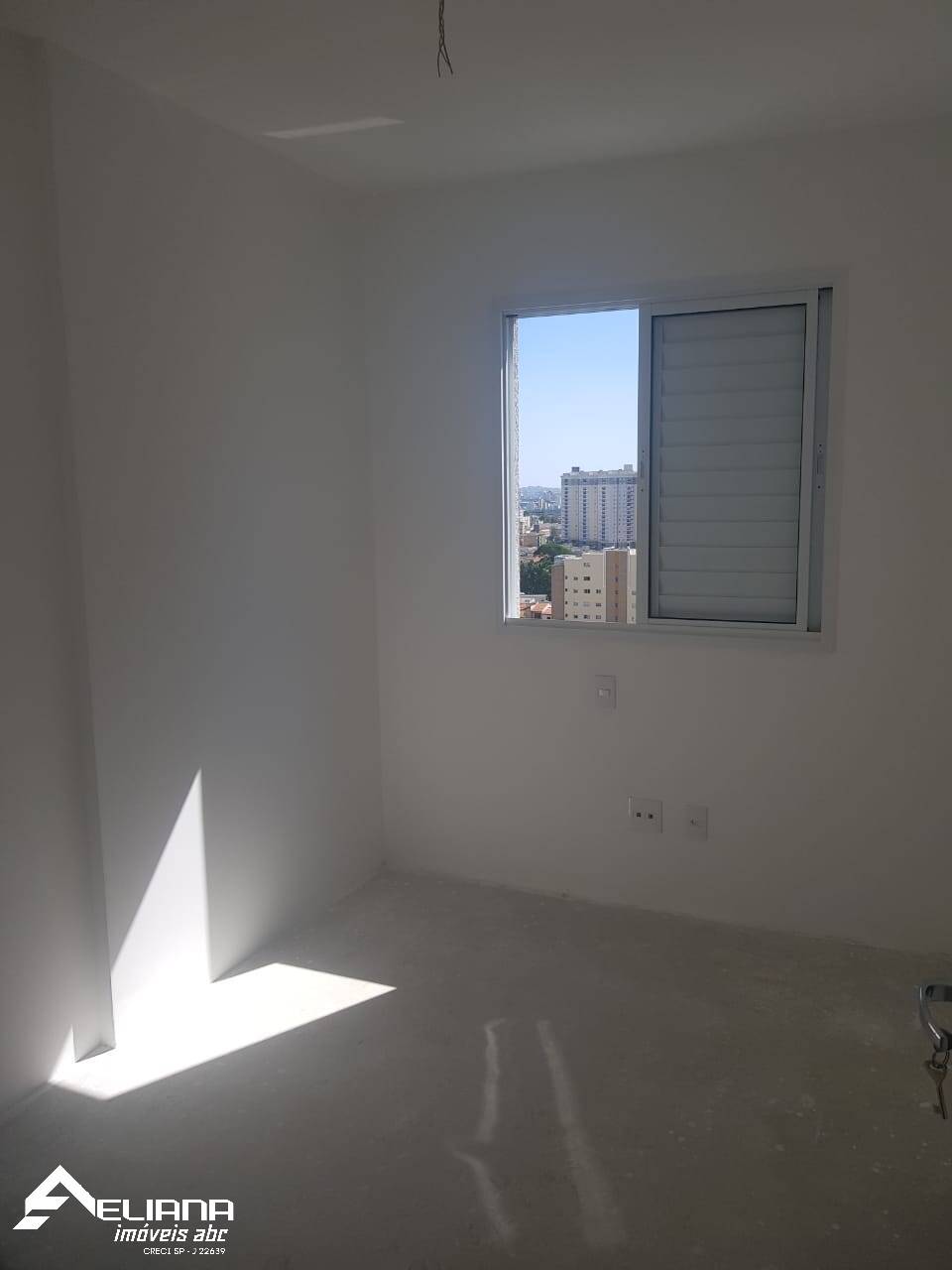 Apartamento à venda com 2 quartos, 58m² - Foto 11