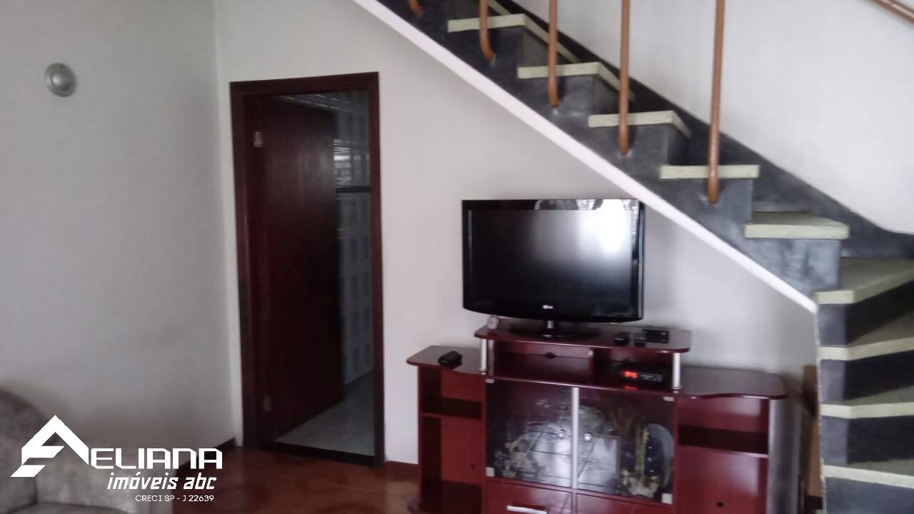 Sobrado à venda com 2 quartos, 112m² - Foto 4