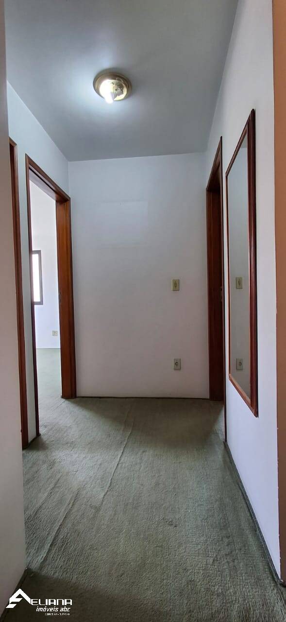 Apartamento à venda com 4 quartos, 140m² - Foto 18