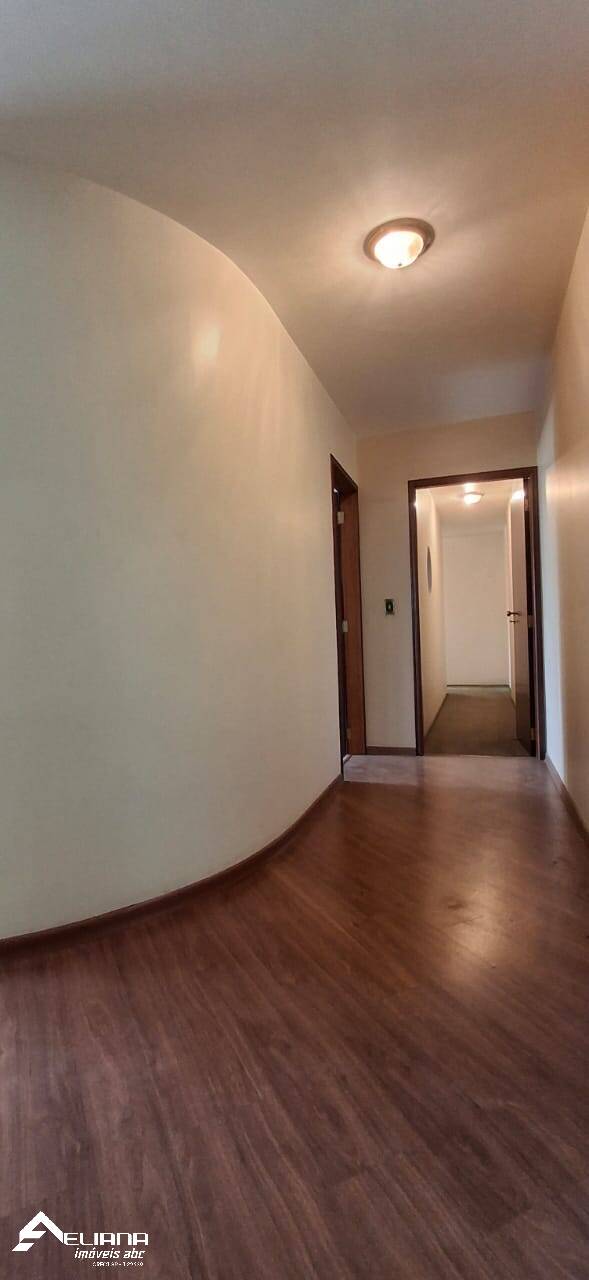 Apartamento à venda com 4 quartos, 140m² - Foto 21