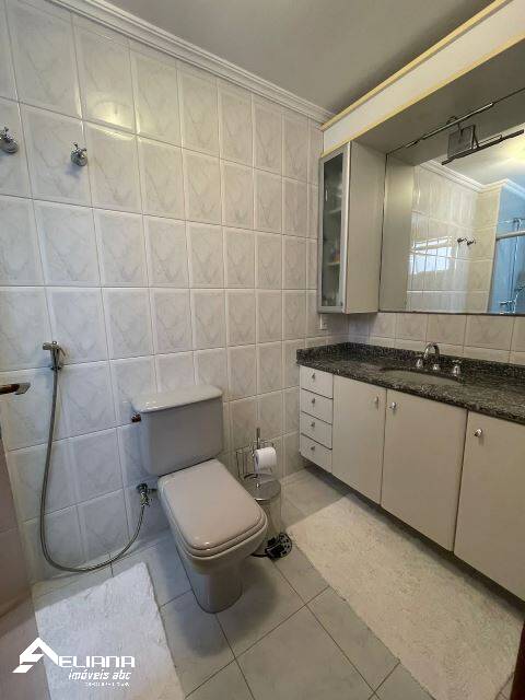 Apartamento à venda com 3 quartos, 115m² - Foto 17