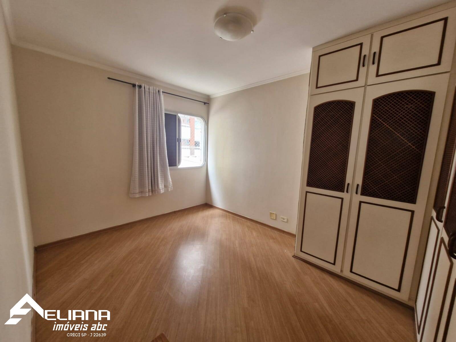 Apartamento para alugar com 2 quartos, 80m² - Foto 11