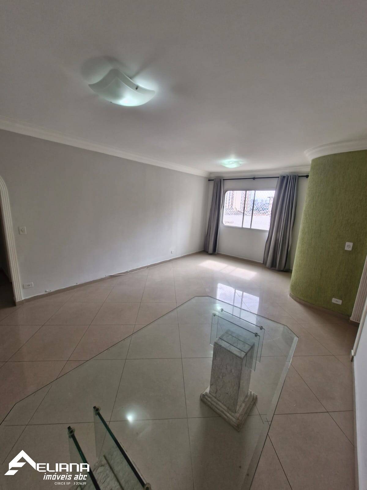 Apartamento para alugar com 2 quartos, 80m² - Foto 3