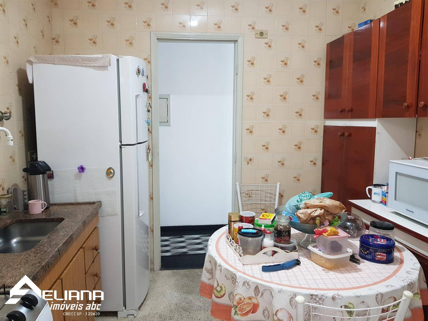 Apartamento à venda com 3 quartos, 80m² - Foto 2