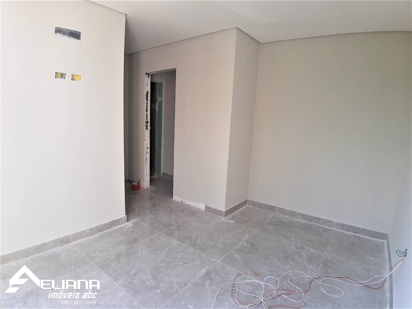 Apartamento à venda com 2 quartos, 100m² - Foto 13