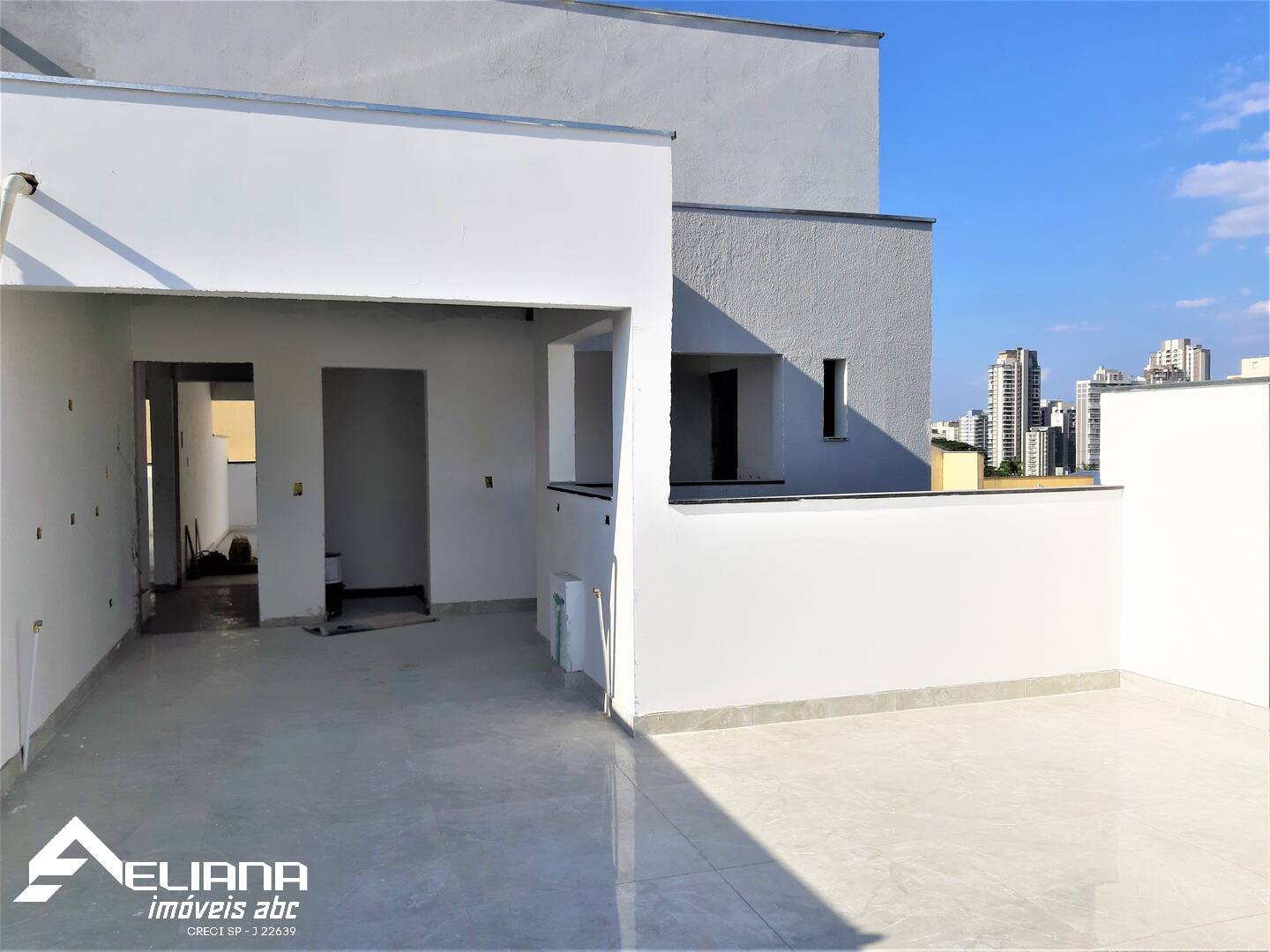 Apartamento à venda com 2 quartos, 100m² - Foto 26