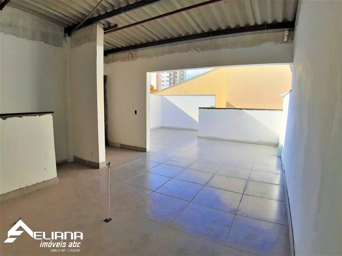 Apartamento à venda com 2 quartos, 100m² - Foto 30