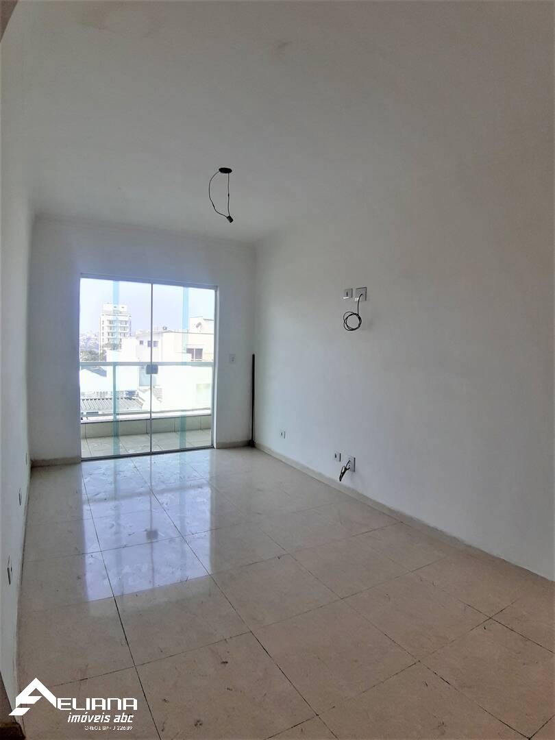 Apartamento à venda com 2 quartos, 70m² - Foto 1