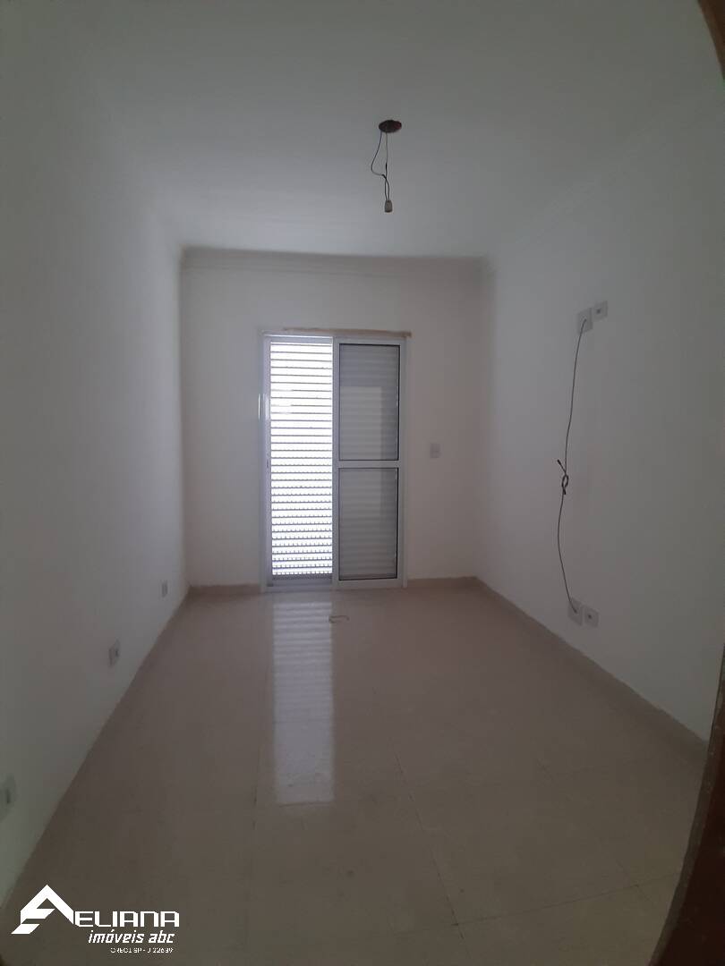 Apartamento à venda com 2 quartos, 70m² - Foto 18