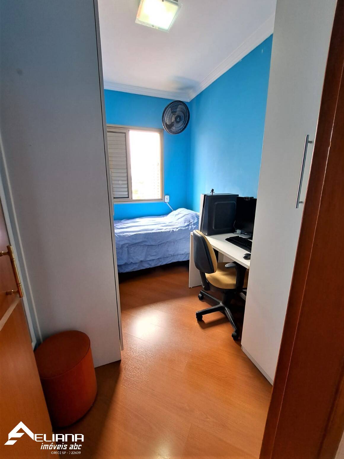 Apartamento à venda com 3 quartos, 76m² - Foto 10