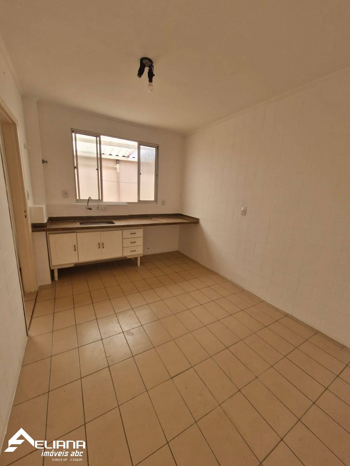 Apartamento à venda com 2 quartos, 83m² - Foto 6