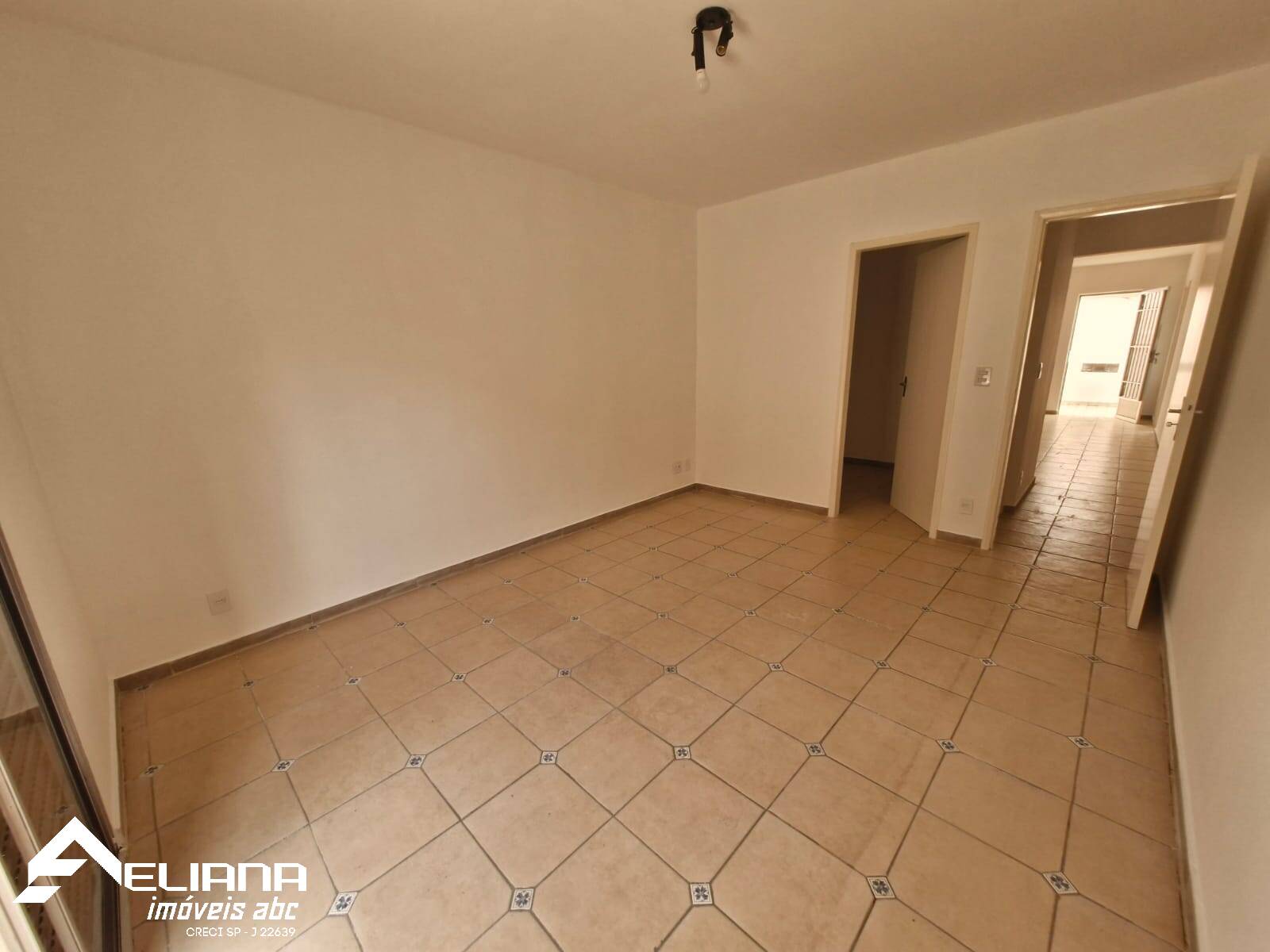 Apartamento à venda com 2 quartos, 83m² - Foto 15