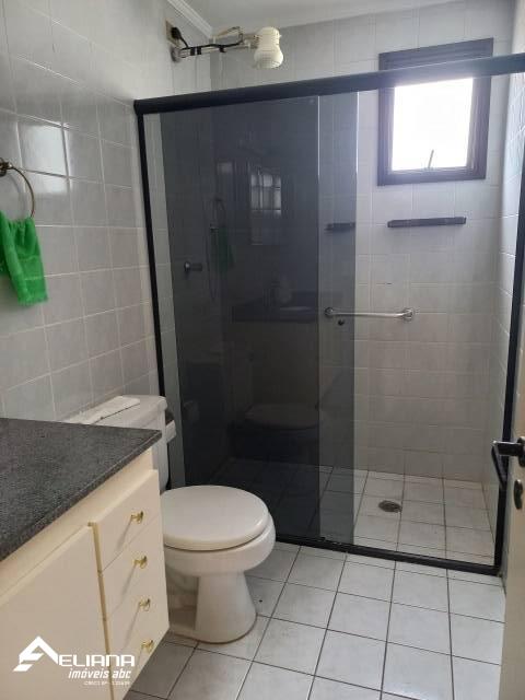 Apartamento para alugar com 2 quartos, 80m² - Foto 13