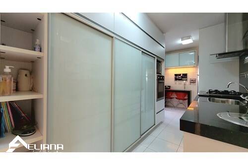 Apartamento à venda com 3 quartos, 122m² - Foto 19