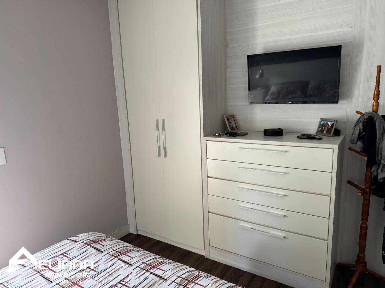 Apartamento à venda com 3 quartos, 107m² - Foto 18