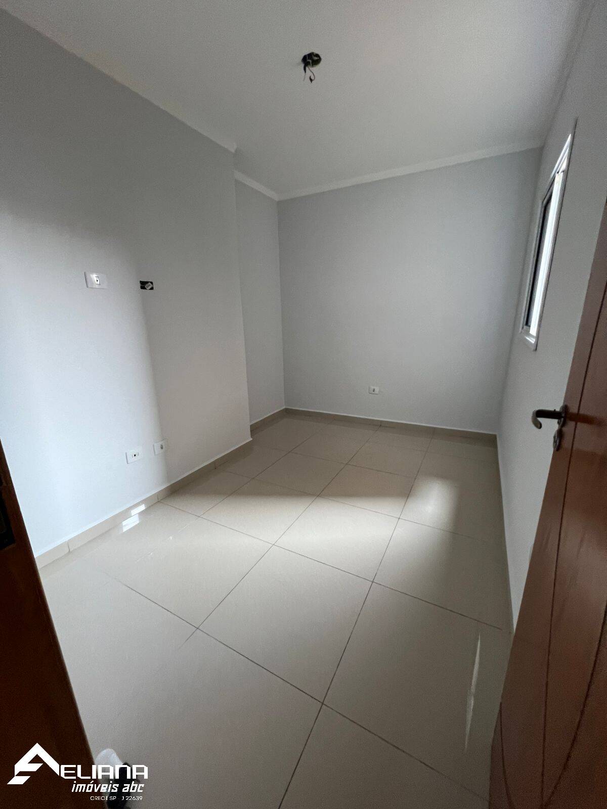 Apartamento à venda com 2 quartos, 56m² - Foto 5