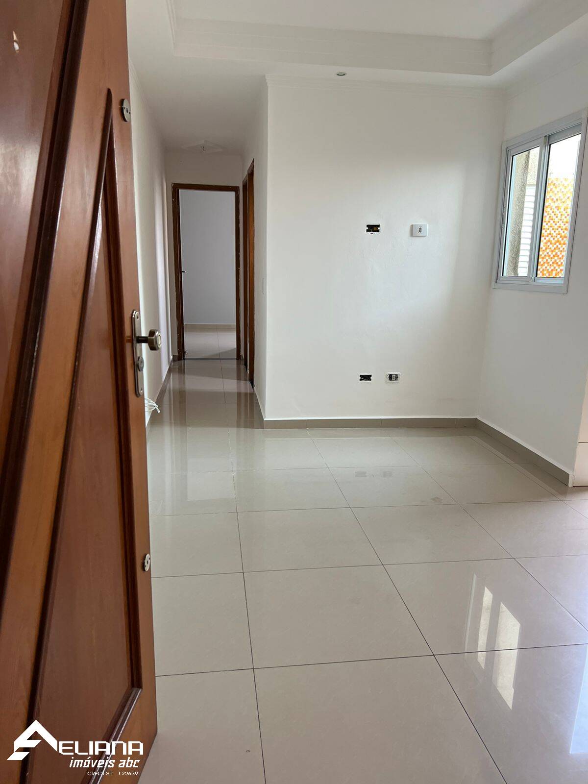 Apartamento à venda com 2 quartos, 56m² - Foto 4