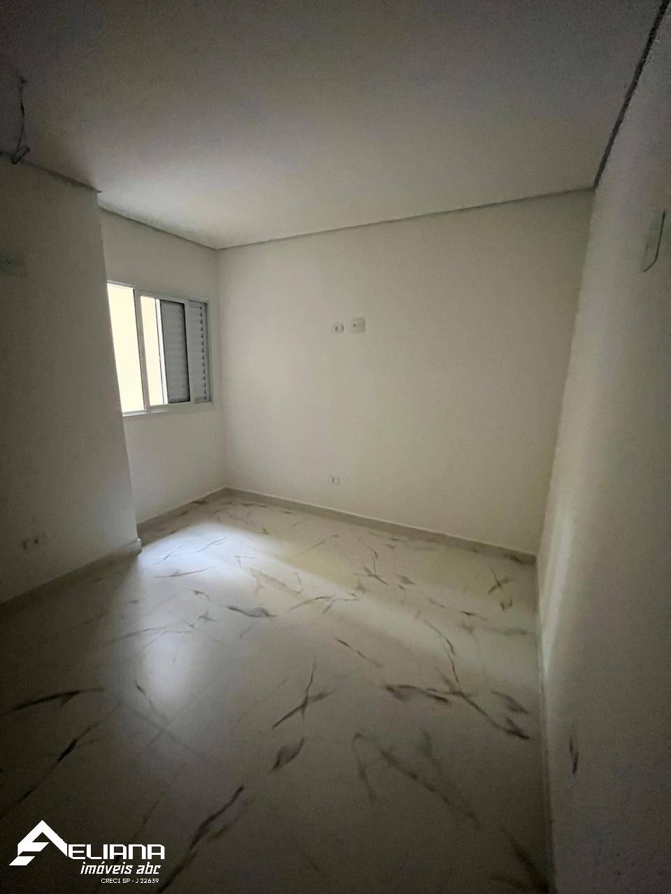 Apartamento à venda com 3 quartos, 200m² - Foto 5