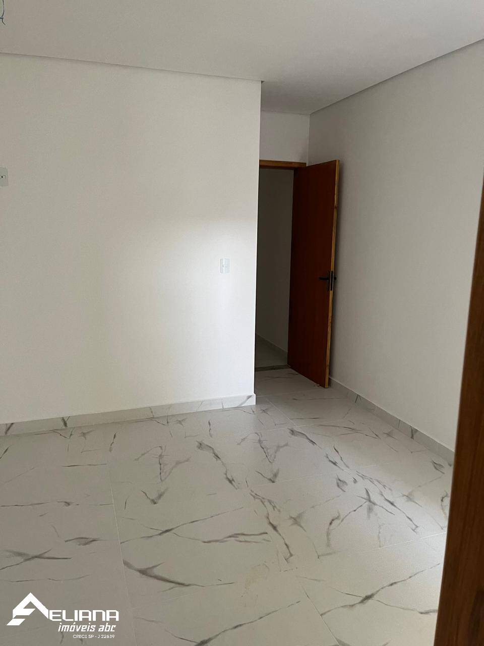 Apartamento à venda com 3 quartos, 200m² - Foto 12