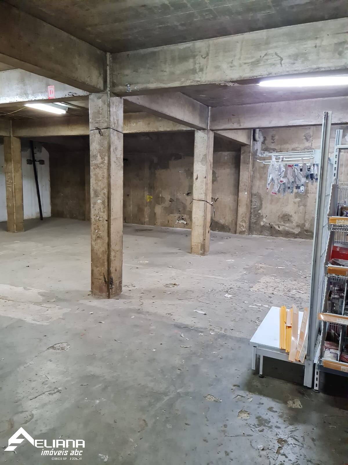 Prédio Inteiro para alugar, 1760m² - Foto 12