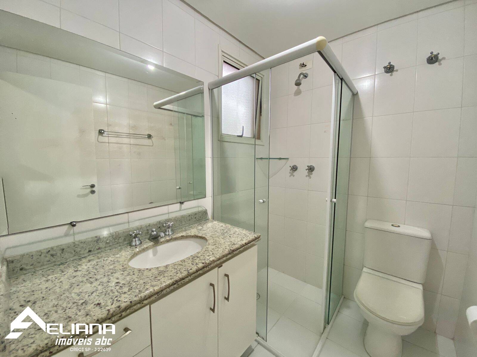 Apartamento para alugar com 3 quartos, 150m² - Foto 20