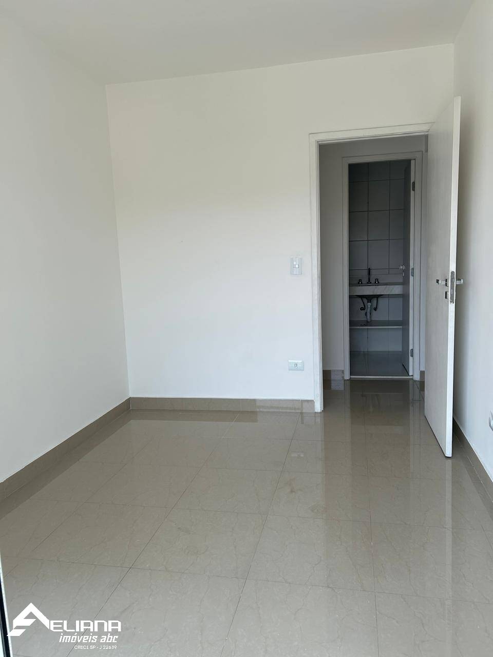 Apartamento à venda com 3 quartos, 107m² - Foto 16