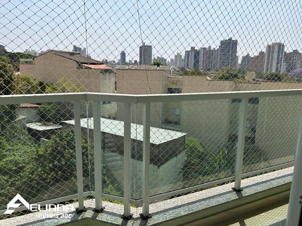 Apartamento à venda com 3 quartos, 107m² - Foto 18