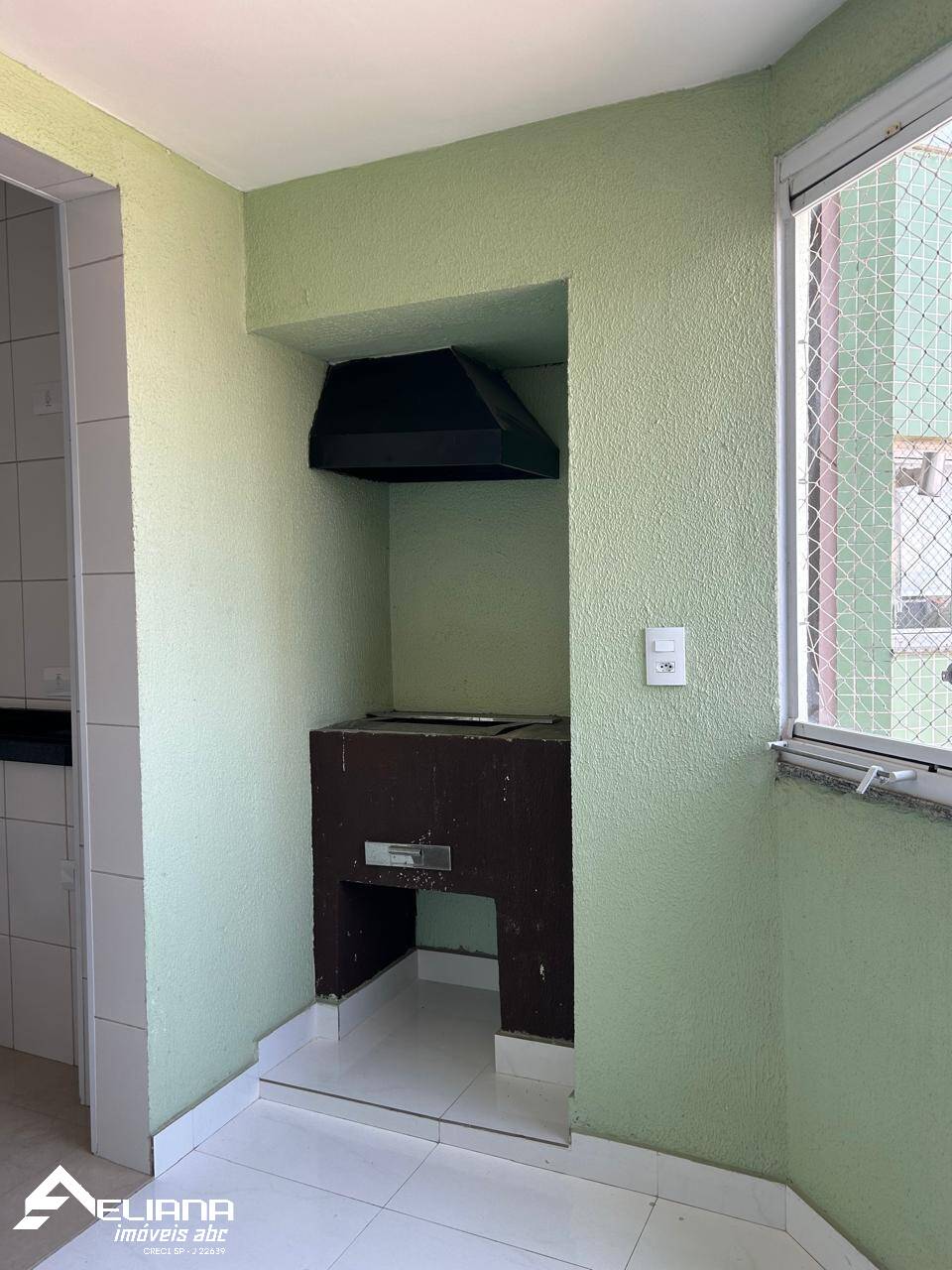 Apartamento à venda com 3 quartos, 107m² - Foto 3