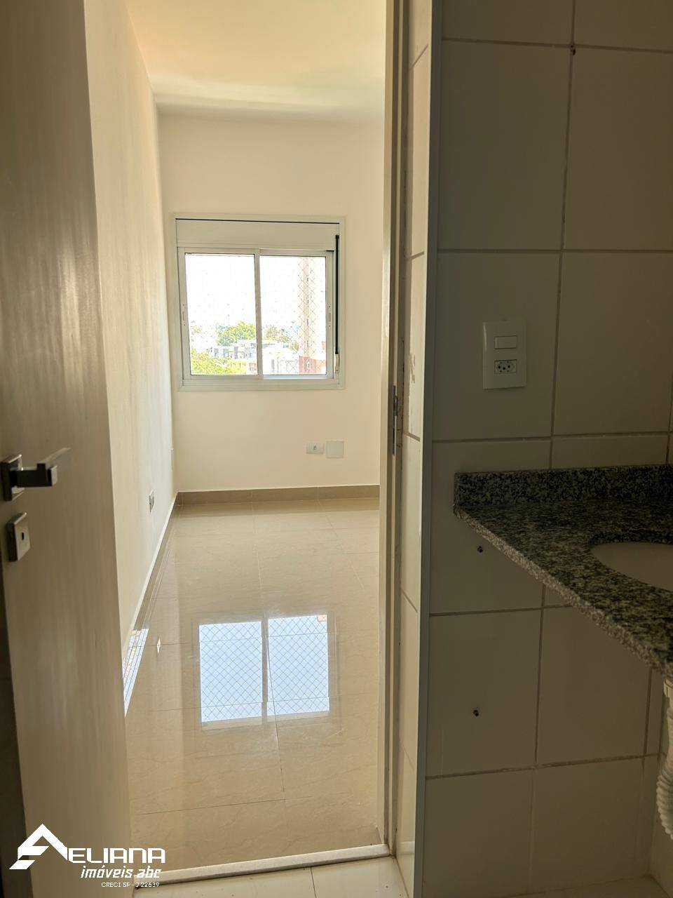 Apartamento à venda com 3 quartos, 107m² - Foto 26