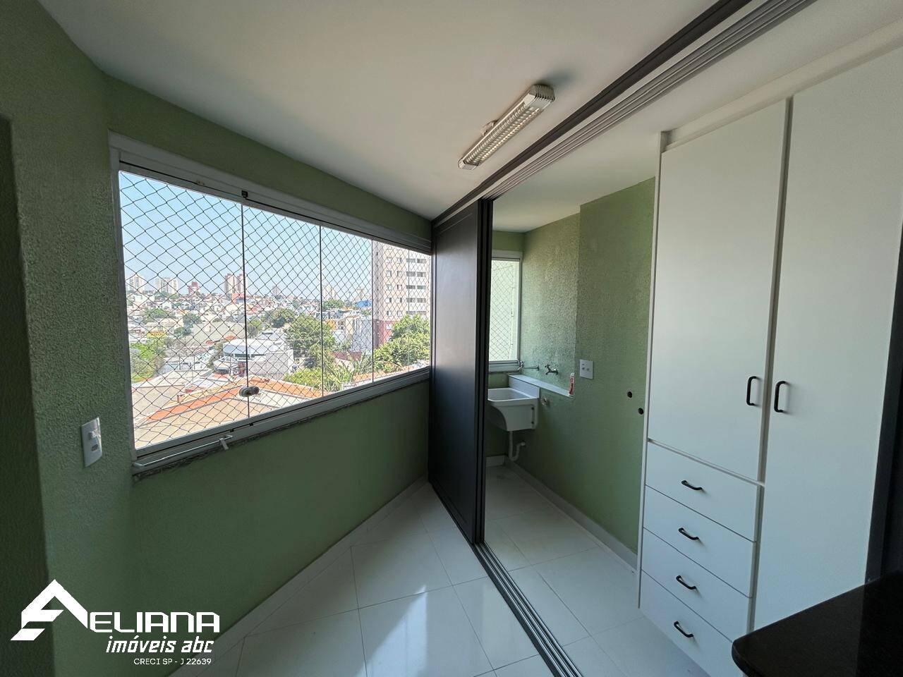 Apartamento à venda com 3 quartos, 107m² - Foto 10