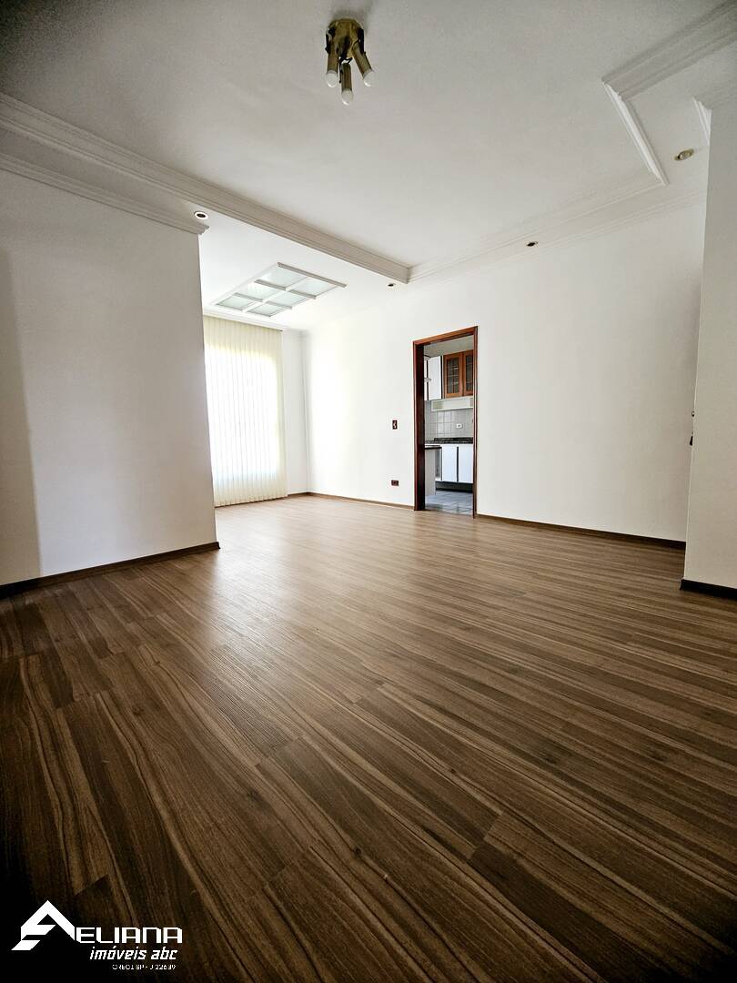 Apartamento à venda com 2 quartos, 68m² - Foto 2