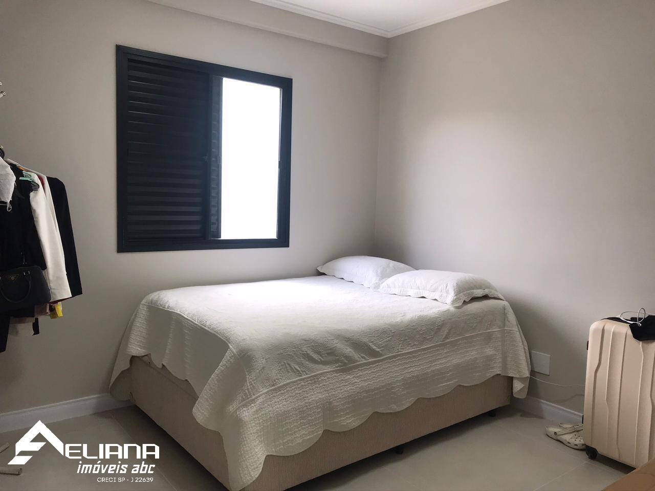 Apartamento à venda com 2 quartos, 65m² - Foto 12