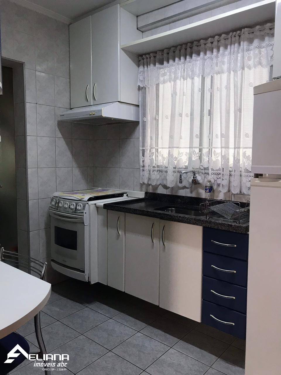 Apartamento à venda com 2 quartos, 65m² - Foto 8