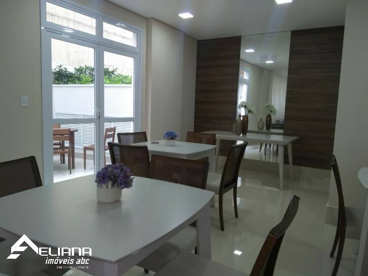 Apartamento à venda com 2 quartos, 60m² - Foto 28