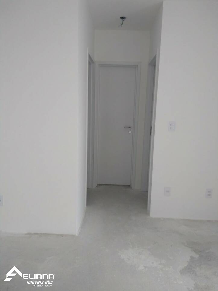 Apartamento à venda com 2 quartos, 60m² - Foto 20